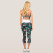 Holiday Evergreens Design Capri Leggings (Rückseite)