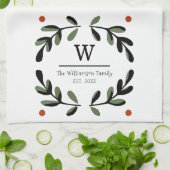 Holiday Farmhouse Monogram Wreath Geschirrtuch (Gefaltet)
