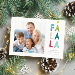 HOLIDAY FOTO fun fa la la mute kreative bunt Feiertagskarte<br><div class="desc">von kat massard >>> www.simplysweetPAPERIE.com << Ein super lustiges Kartendesign mit dem Zitat "FA LA" in farbiger Schrift und niedlich gemalten Dab-Muster auf der Rückseite. Maximaler Platz, um Ihre schöne Familie auch zu zeigen! TIPS 1. Um das Foto zu verändern, drücken Sie den Knopf "Anpassen". 2. Sie können auch die...</div>