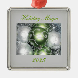 'Holiday Magic' Ornament 2025 Aus Metall
