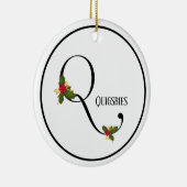 Holiday Monogram Letter Q Personalisiert Keramik Ornament (Rechts)