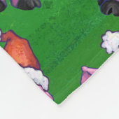 Holiday Pig in Weihnachtsmannmütze Pattern auf Grü Fleecedecke (Ecke)