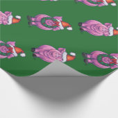 Holiday Pig in Weihnachtsmannmütze Pattern auf Grü Geschenkpapier (Ecke)