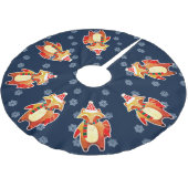 Holiday Raccoon Polyester Weihnachtsbaumdecke (Schrägansicht)