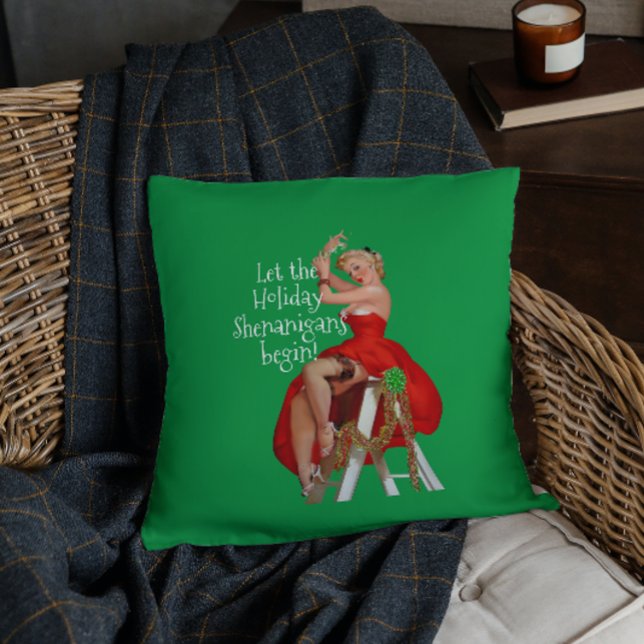Holiday Shenanigans Retro Pinup Weihnachten Kissen (Von Creator hochgeladen)