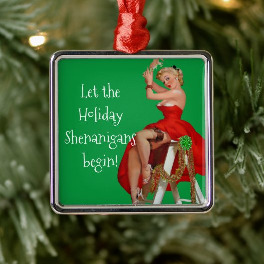 Holiday Shenanigans Retro Pinup Weihnachten Ornament Aus Metall (Baum)