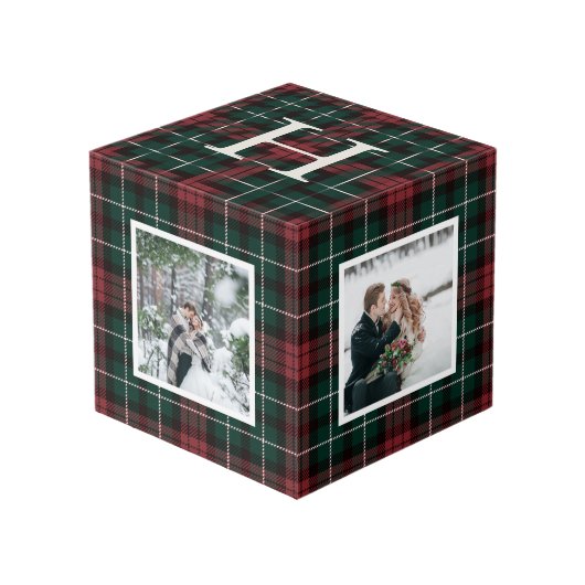 Holiday Tartan Monogram Foto Cube Würfel (Rückseite Schrägansicht)