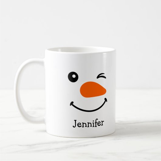 Holiday Winking Snowman Face Personalisierter Name Kaffeetasse (Links)