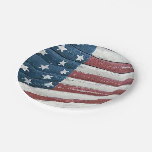 Holiday Wooden American Flag Pappteller (Schrägansicht)