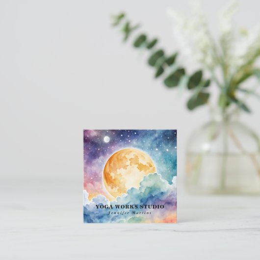 Holistische Himmelsfarbe Wasser Sonne & Mond Yoga Quadratische Visitenkarte (Stehend Vorderseite)