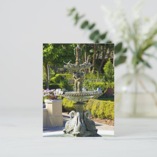 Hollis Statue Postkarte (Stehend Vorderseite)