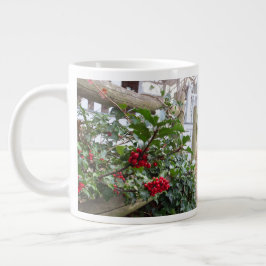 Holly Berries and Fence - Martha's Vineyard Jumbo-Tasse