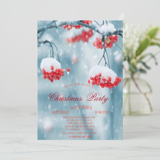 Holly Berries Branches Snow Christmas Company Einladung (Stehend Vorderseite)