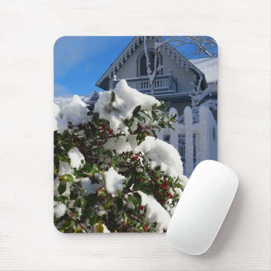 Holly Berries in Snow - Martha's Vineyard Mousepad (Mit Mouse)