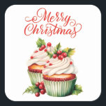 Holly Berry Christmas Cupcake Quadratischer Aufkleber<br><div class="desc">Rote und grüne Holly Berry Weihnachtskleber</div>