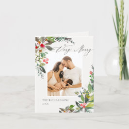 Holly Berry Pine Sehr frohe Weihnachtsrahmen Foto Feiertagskarte