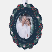 Holly Berry Wreath First Christmas Wedding Foto Ornament Karte (Links)