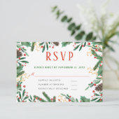 Holly Blätter Berry Christmas | Hochzeit RSVP Karte (Stehend Vorderseite)