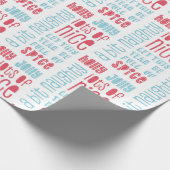 Holly Jolly Naughty Nice Wiederholungsmuster Geschenkpapier (Ecke)