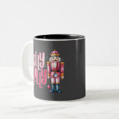 Holly Jolly Nutcracker Christmas Coquette Preppy Zweifarbige Tasse (Vorderseite Links)
