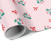 Holly & Mistletoe- Soft Pink Christmas Pattern Geschenkpapier (Rolleneckpunkt)