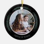 Holly & Pine Foto Keramik Ornament (Vorne)