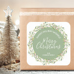 Holly Wreath Christmas Homemade Holiday Baking Quadratischer Aufkleber<br><div class="desc">Erstellen Sie Aufkleber,  um Ihre Weihnachtsferien hausgemachten Waren,  Kekse,  Süßigkeiten,  Leckereien,  Gastgeschenke und mehr mit einem Heilig- und Beerenkranz und Ihre Nachricht in schicken Schriften zu kennzeichnen.</div>
