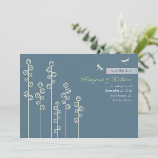 Hollyhock & Dragon Fly Ankündigung Datum freihalte (Stehend Vorderseite)