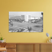 Hollywood, CA View of Radio City und NBC Studios Leinwanddruck (Insitu (Wohnzimmer))