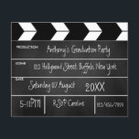 Hollywood Movie Graduation Party Chalkboard Einlad Flyer<br><div class="desc">Graduation Party Klapperboard Einladung bereit,  um auf Ihre spezifischen Anforderungen angepasst werden. Bitte beachten Sie,  dass diese Haushaltseinladung auf Flyer-Papier steht und sehr dünn ist. Umschläge sind nicht enthalten. Für dickere Einladungen mit Umschlägen und passenden Produkten zum selben Thema lesen Sie bitte die unten stehende Kollektion.</div>