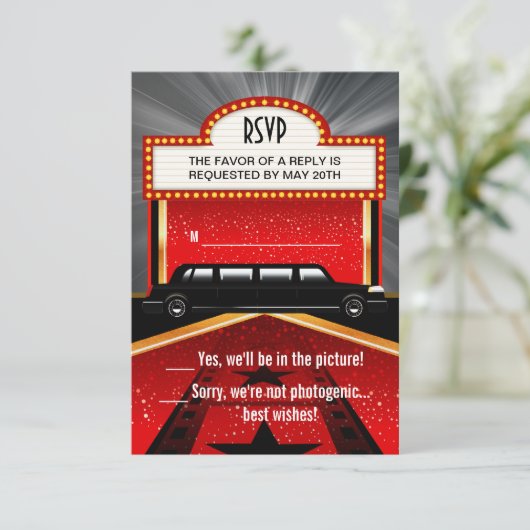 Hollywood Red Carpet UAWG RSVP Karte (Stehend Vorderseite)
