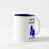 Holocaust-Erinnerungs-Tasse Zweifarbige Tasse (VorderseiteRechts)