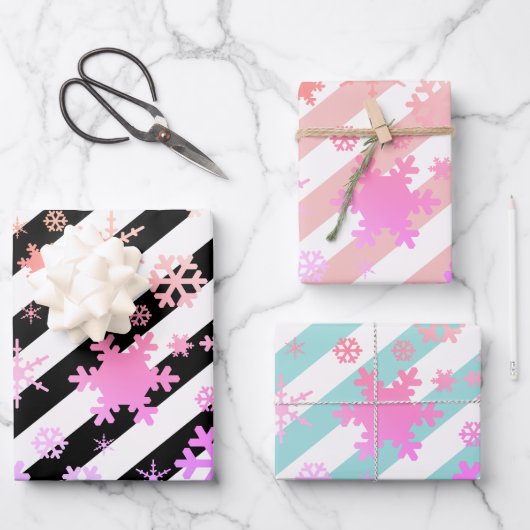 Holografische Weihnachtsschneeflockenmuster Streif Geschenkpapier Set (Vorderseite)