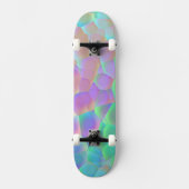 Holografisches Glasmuster, leuchtende Farben Skateboard (Vorderseite)