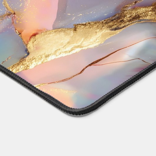 Holographic Marble Gold Abstract Art Schreibtischunterlage (Ecke)