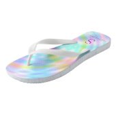 Holographic Pastel Rainbow Mit Monogramm Summer Badesandalen (Schrägansicht)