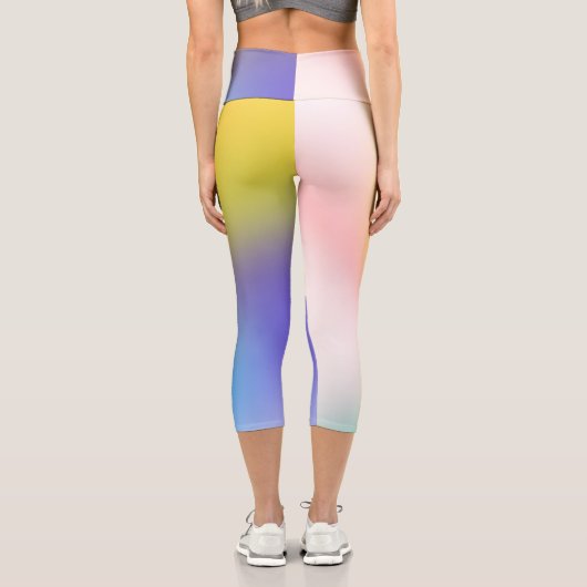 Holographische Abstrakte Capri-Leggings Capri Leggings (Rückseite)