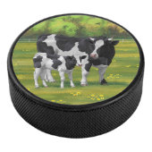 Holstein Kuh & Niedliches Kalb im Sommer Weide Eishockey Puck (3/4)
