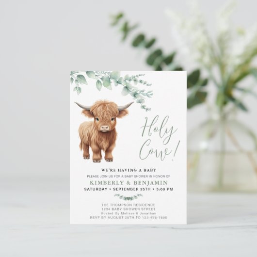 Holy Cow Greenery Highland Cow Couples Kinderdusch Einladungspostkarte (Stehend Vorderseite)