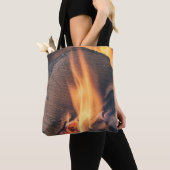 Holz in Flammen Tasche (Von Nahem)