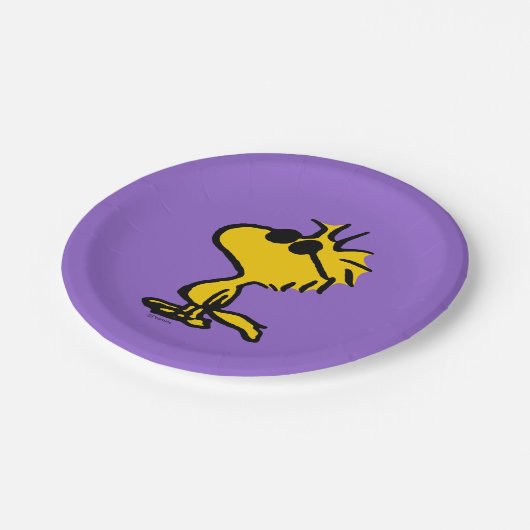 Holz in Sonnenbrille Pappteller (Schrägansicht)