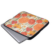 HOLZ SIEHT TEXTURE MIT PASTEL-BLUME AUS LAPTOPSCHUTZHÜLLE (Vorne Knopf)