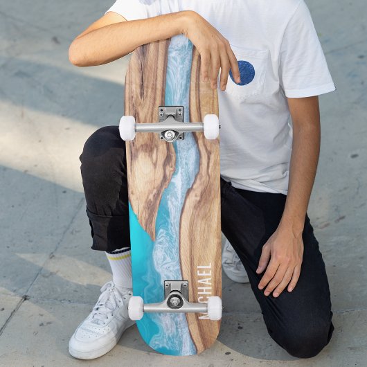 Holz- und Wasserart - Personalisierter Name Skateboard