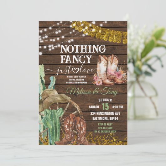 Holz Western Nichts Extravagant nur Liebe Hochzeit Einladung (Stehend Vorderseite)