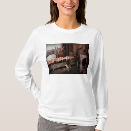 Holzarbeiter - Lathe - Rough cut T-Shirt (Vorderseite)