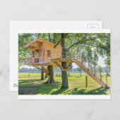 Holzbaumhaus aus Eichenholz mit Gras Postkarte (Vorne/Hinten)