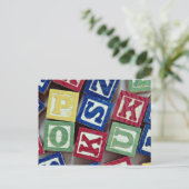 Holzblöcke mit Alphabeten für Kinder Postkarte (Stehend Vorderseite)