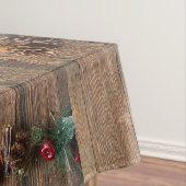 Holzboden mit Kiefernzapfen Tischdecke (Beispiel)