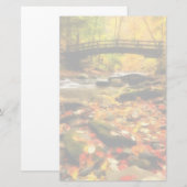 Holzbrücke und Bach im Herbst Briefpapier (Vorne/Hinten)