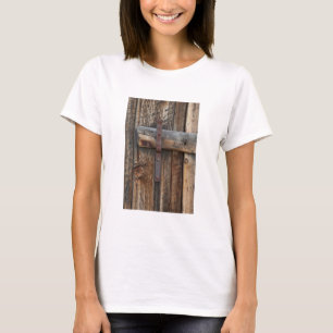 Holzene Tür Nahaufnahme, Kalifornien T-Shirt